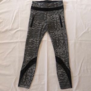 Lululemon Inspire tight 25”